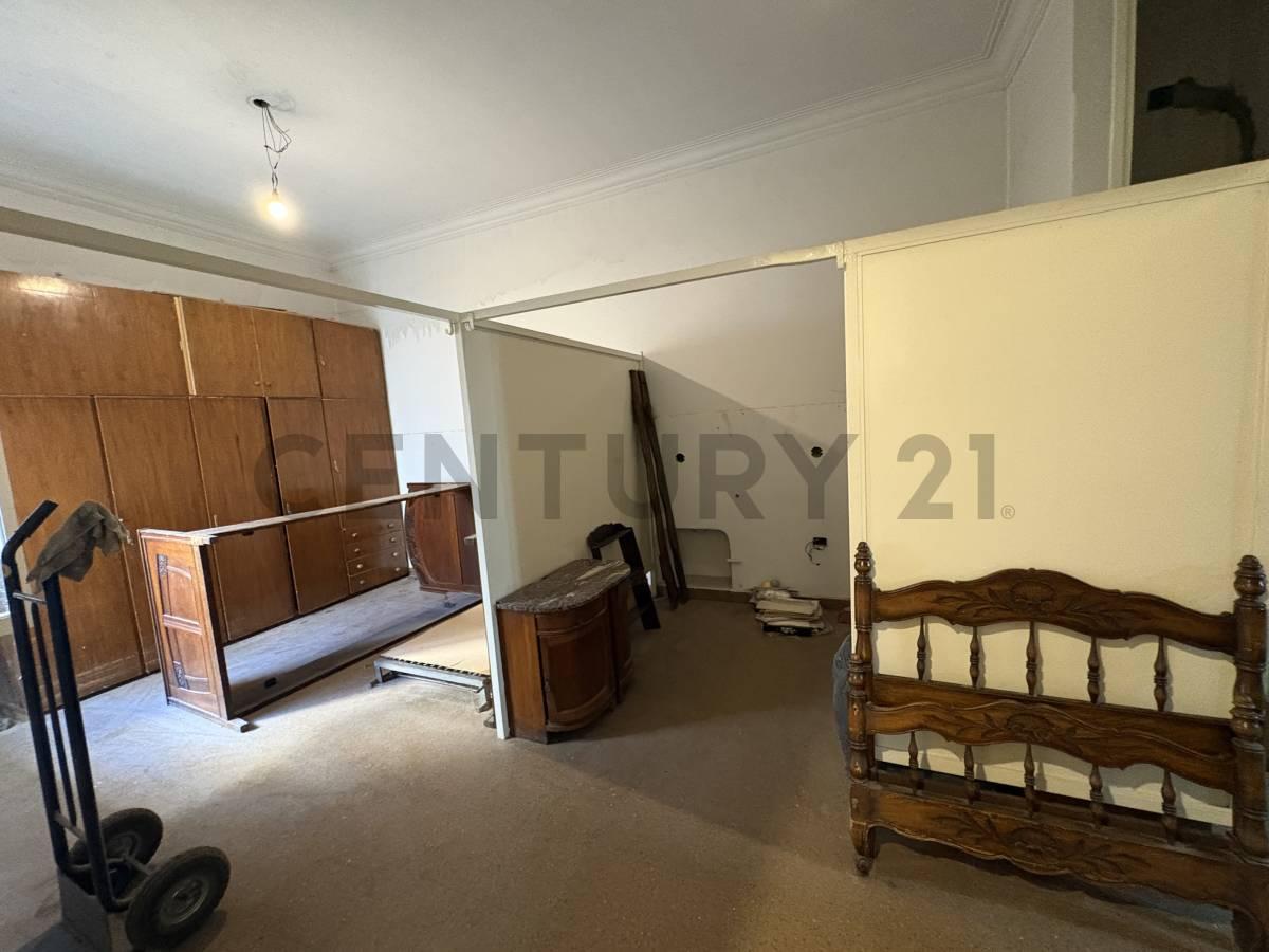 Foto de VENTA PH 354 M² SIN EXPENSAS CON 2 PATIOS Y TERRAZA | PARA RECICLAR |, imagen 5