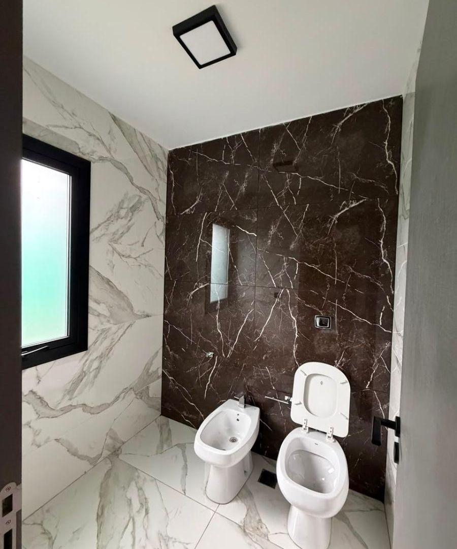 Foto de ESPECTACULAR CASA EN COUNTRY LAS CORZUELAS CON PILETA, imagen 5