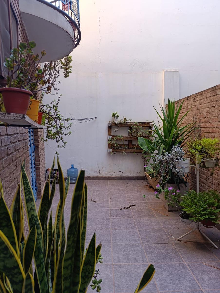 Venta Departamento 3 Dorm. C Patio, San Martin, Cordoba 2