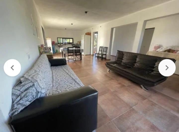 CASA 2 DORMITORIOS E 53 BARRI0 LOMAS DEL CHAÑAR. SOLO 1 AÑO DE ANTIGUEDAD 2