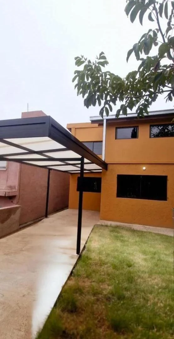 Foto de SE VENDE CASA ESTRENAR 2 DORMITORIOS COCHERA- SALSIPUEDES, imagen 2