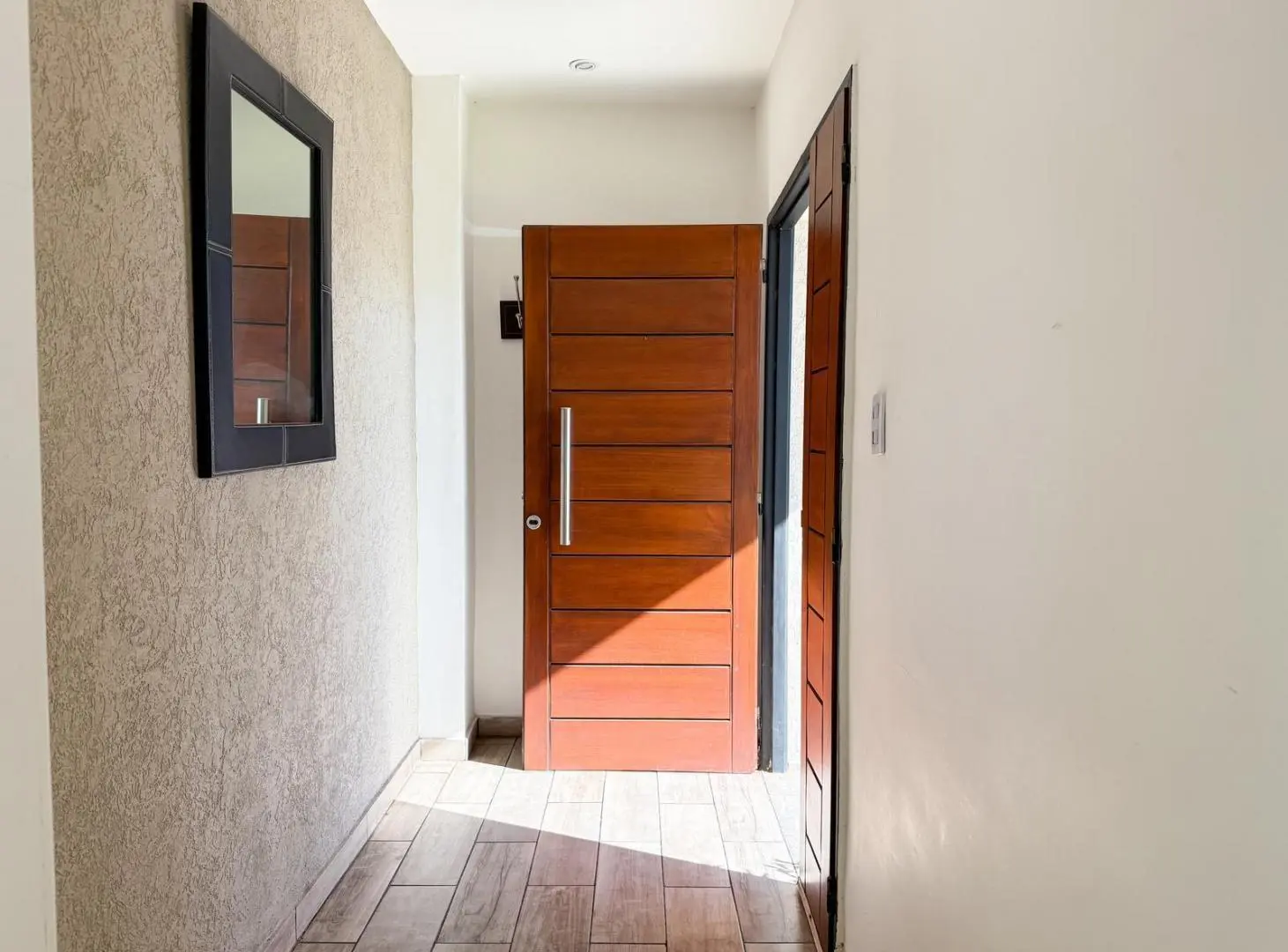 Casa en VENTA 3 DORMITORIOS MIRADORES 1 MANANTIALES 2