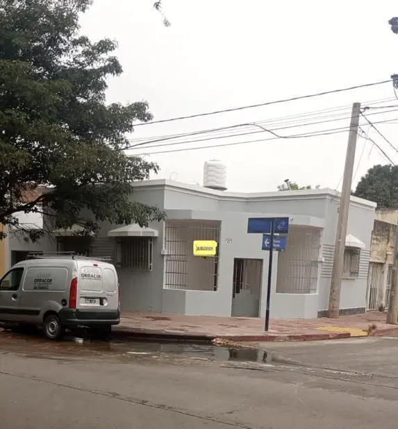 VENTA CASA DE DOS DORMITORIOS SOBRE LA AV. BULNES AL 2400 4