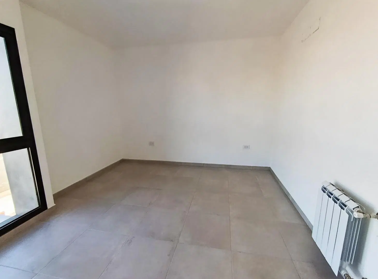 VENTA DUPLEX EN BRISAS DE MANANTIALES 3 DORMITORIOS 4