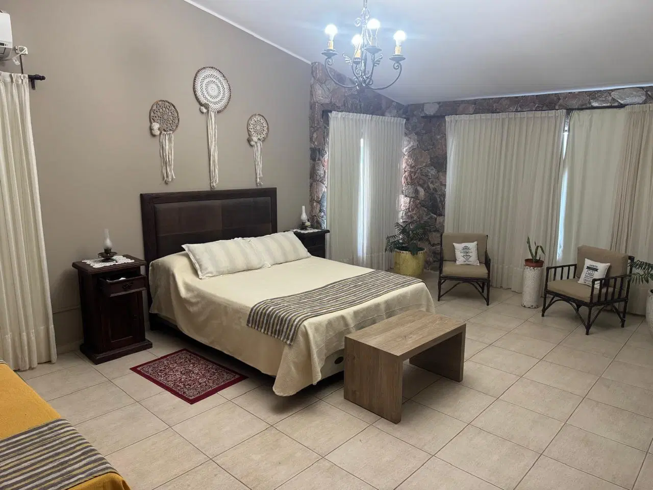VENTA EXCLUSIVA CASA DE CATEGORIA   CARLOS PAZ CORDOBA 3