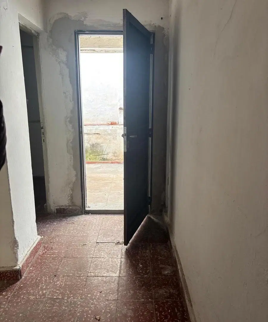 DEPARTAMENTO EN VENTA DE DOS DORMITORIOS INTERNO 4