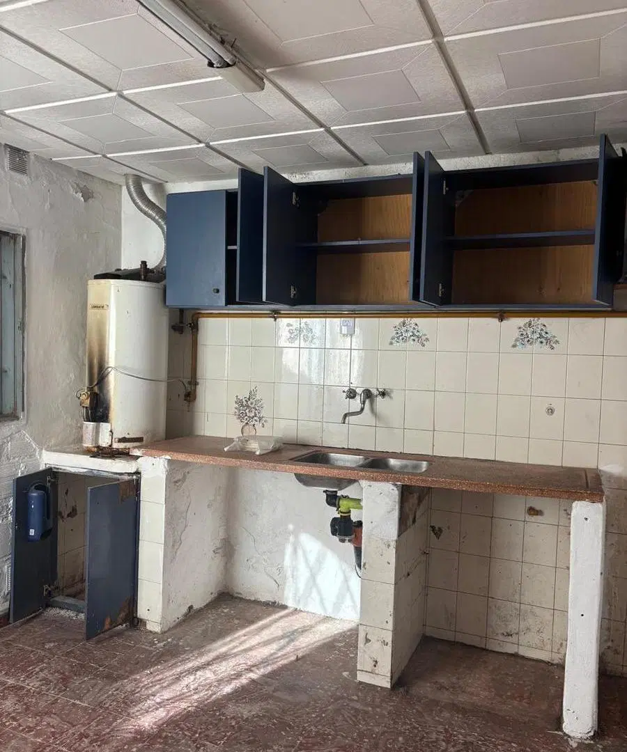 DEPARTAMENTO EN VENTA DE DOS DORMITORIOS INTERNO 3