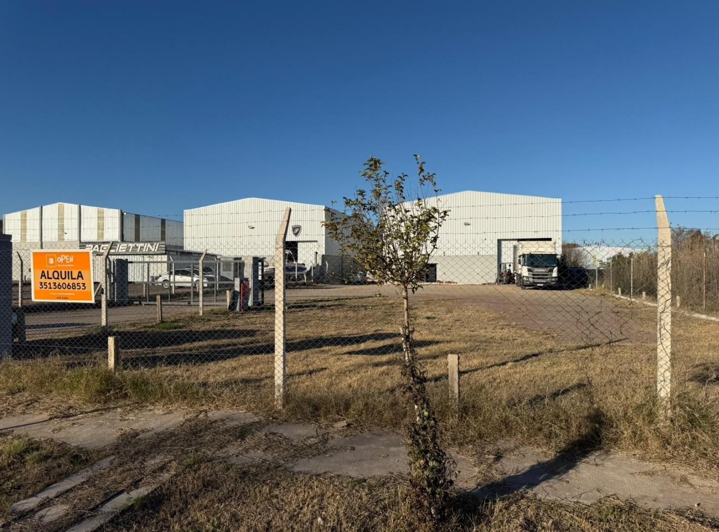Foto de ALQUILER GALPÓN (NAVE INDUSTRIAL) 1000M2 CON APROBACION DE BOMBEROS, imagen 4