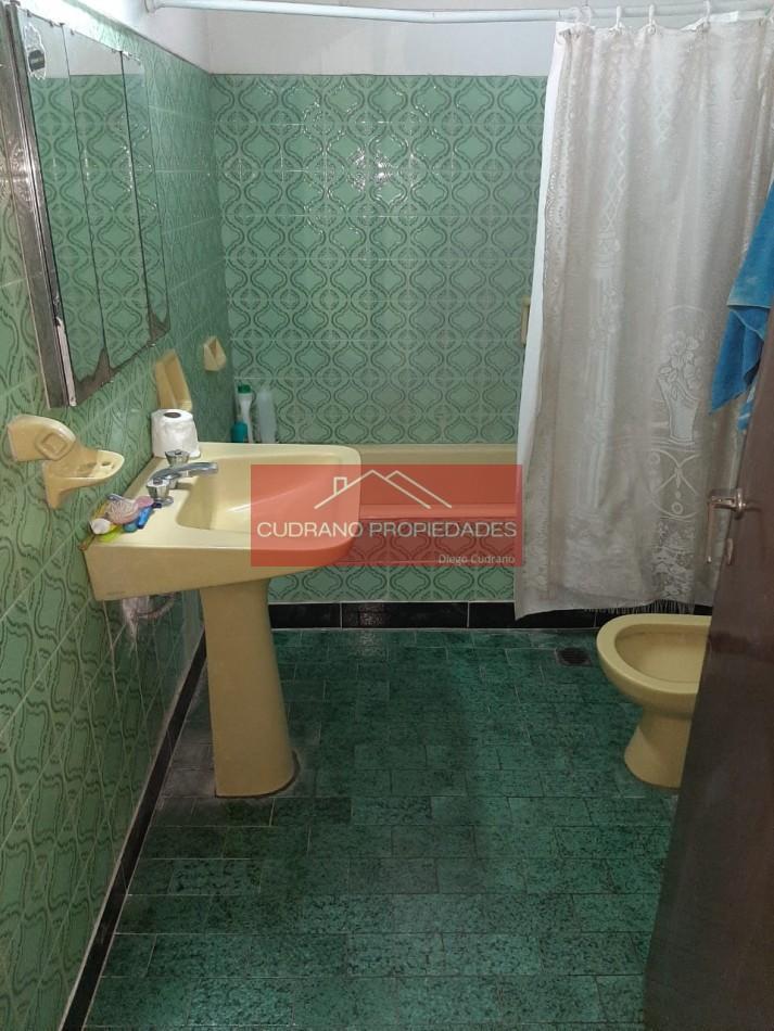 Chalet con Depto - 4 Ambientes - Zona II - Miramar 1
