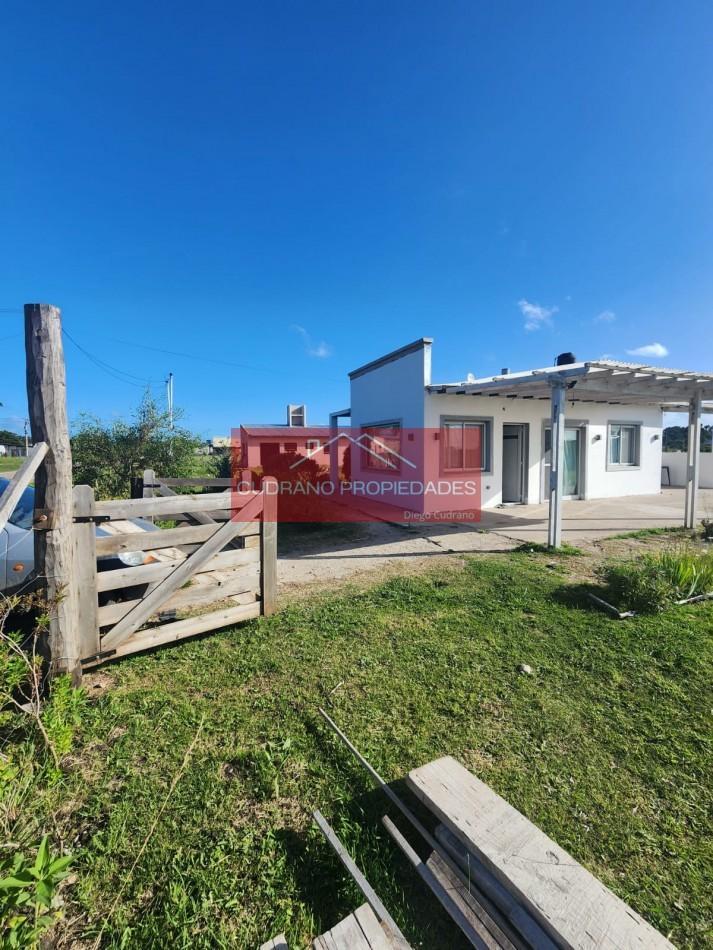 Foto de RETASADA! Tu Refugio Natural en Parque Bristol, Miramar: Casa con Amplio Parque y Precio de Ocasion., imagen 2