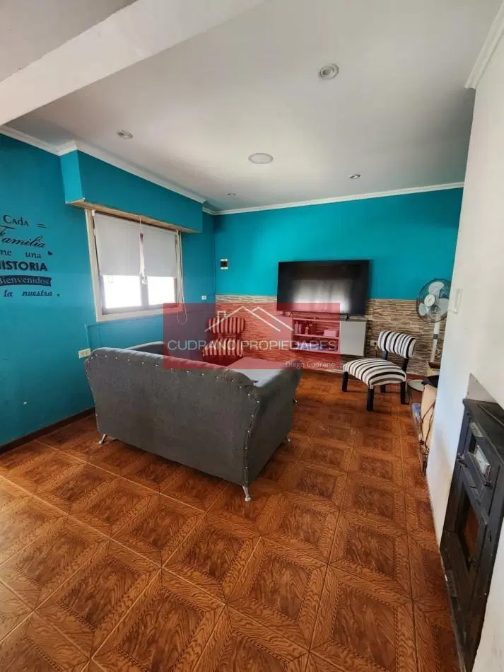El Espacio que Necesitas: Casa de 4 Ambientes con Quincho y Taller en un Terreno Excepcional. 2