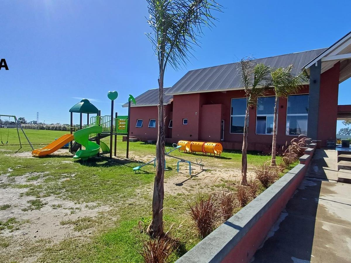 Lote Central en Barrio El Ensueño 4