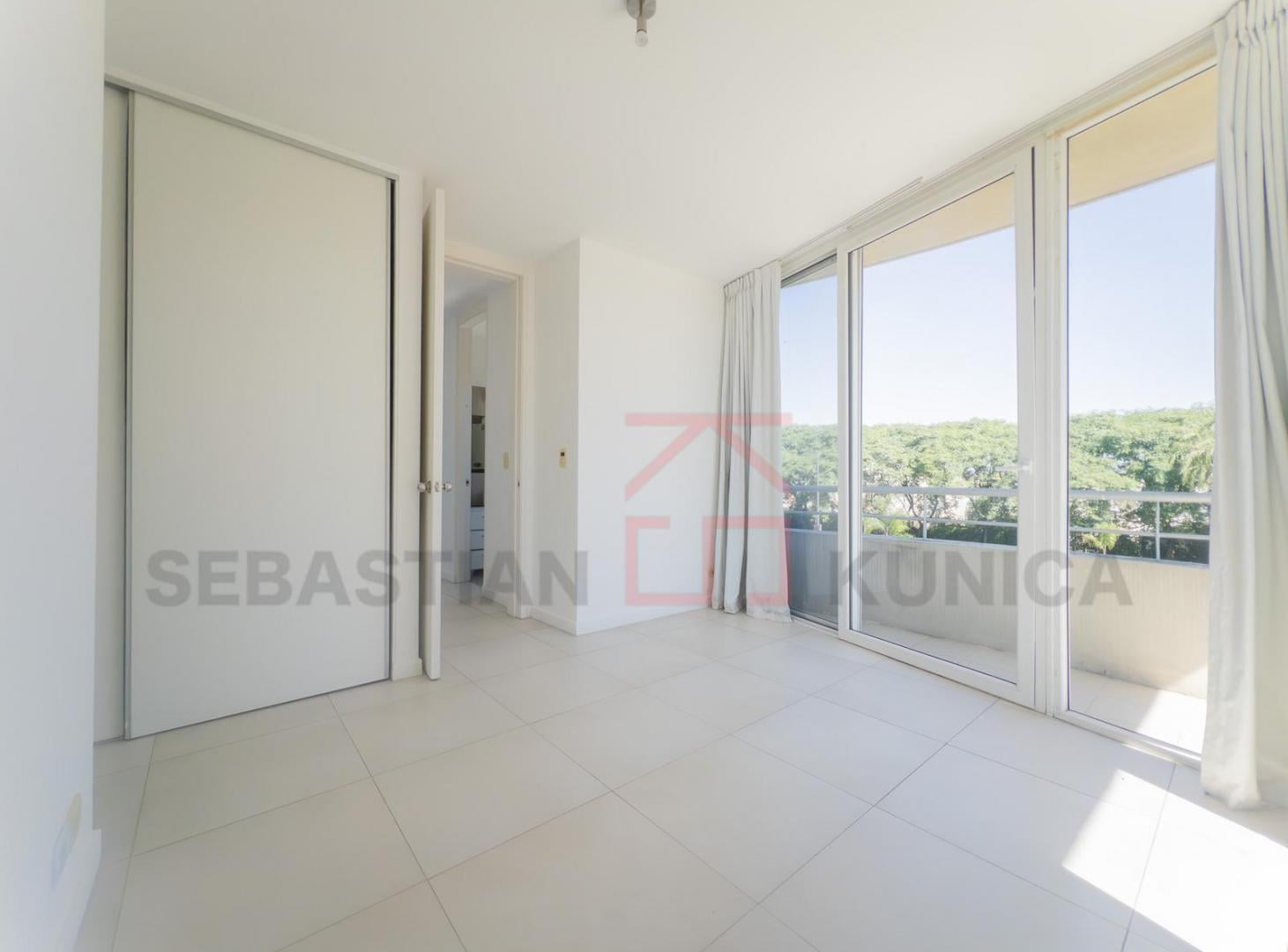 Departamento en Del Lago Condominium