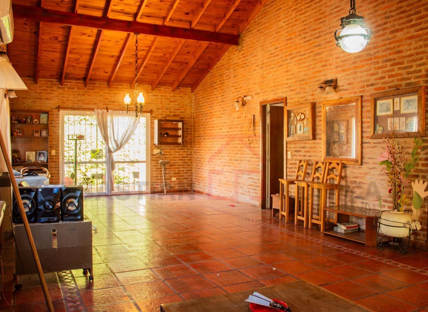 Foto de Casa/quinta sobre doble lote (FINANCIACIÓN PRIV, O HIPOTECARIA y Toma, imagen 5