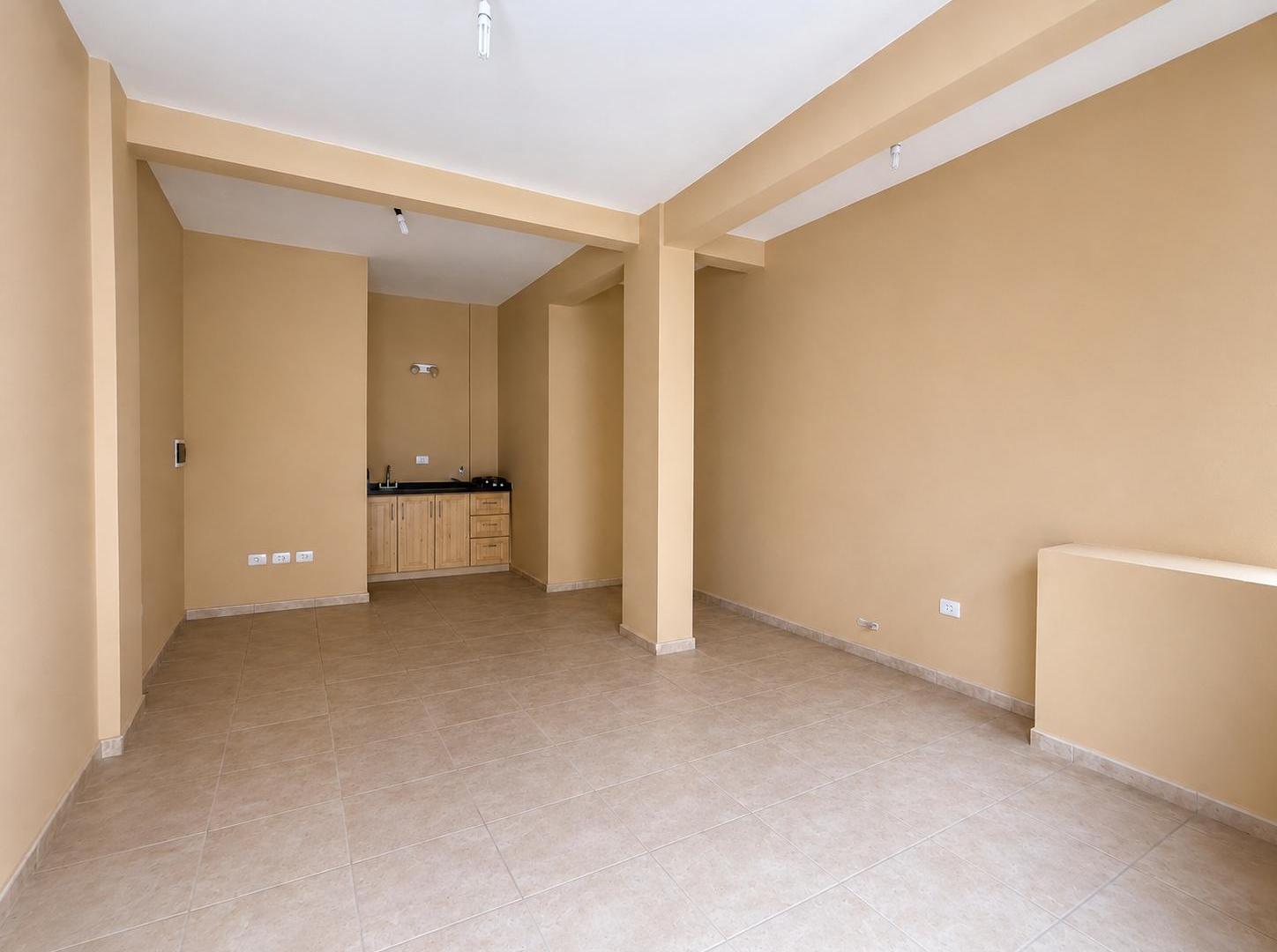 Foto de Local comercial en venta - Pleno centro Viejo - Villa Carlos Paz, imagen 2