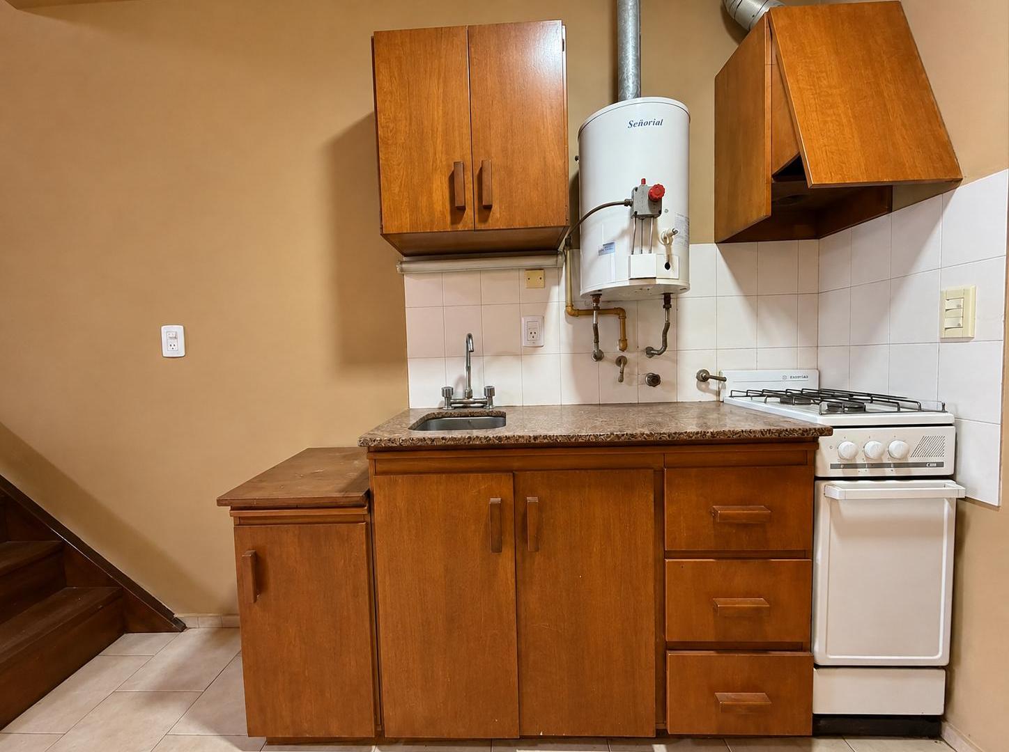 Foto de Departamento DUPLEX en venta - 1 Dormitorio - Pleno Centro Viejo, imagen 4
