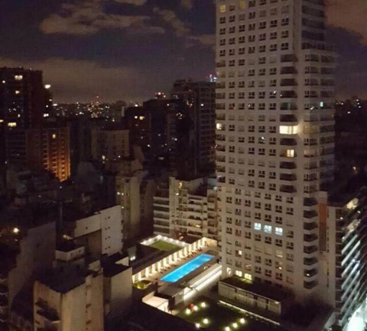 Exte. Dpto. en Edificio en Torre. Vista Única al Jardin Botánico. 2 amb amueblados de calidad 8