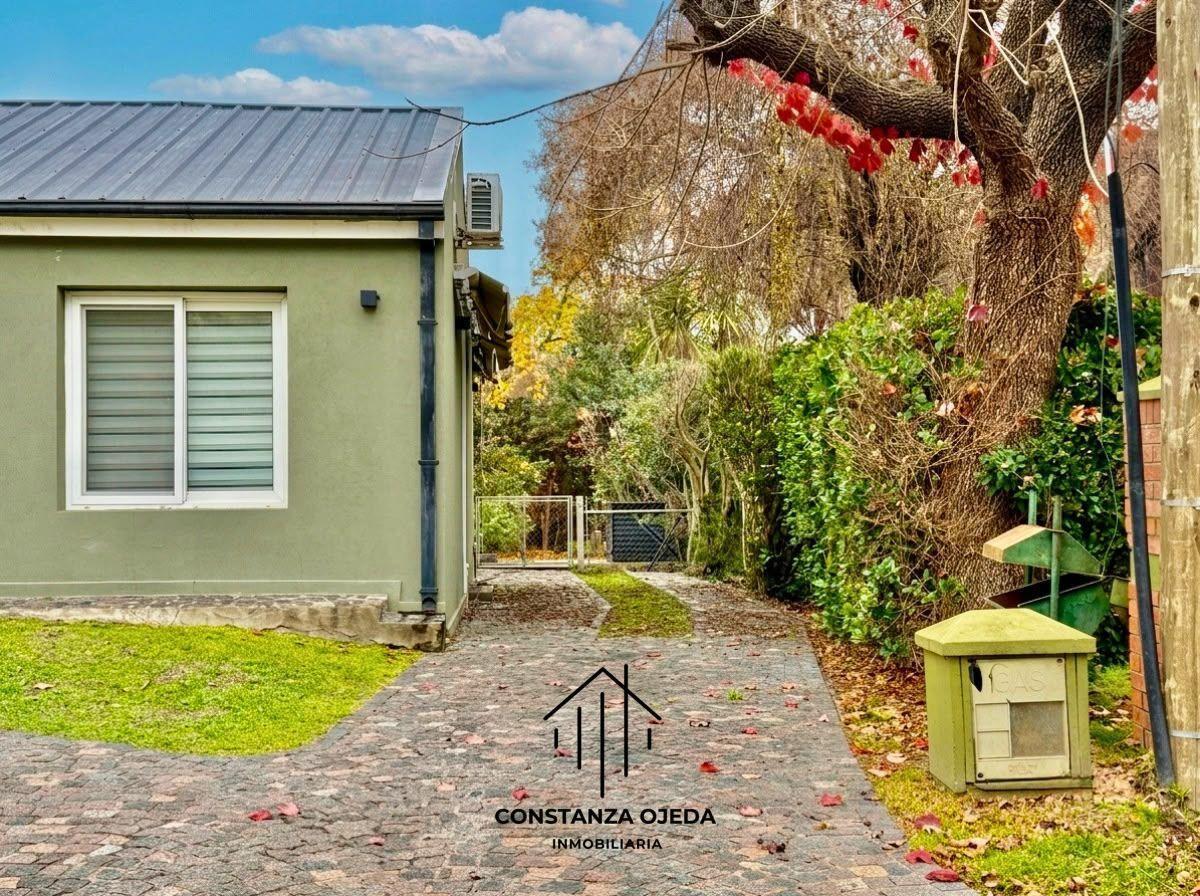 Casa a la venta en el Country Banco Provincia