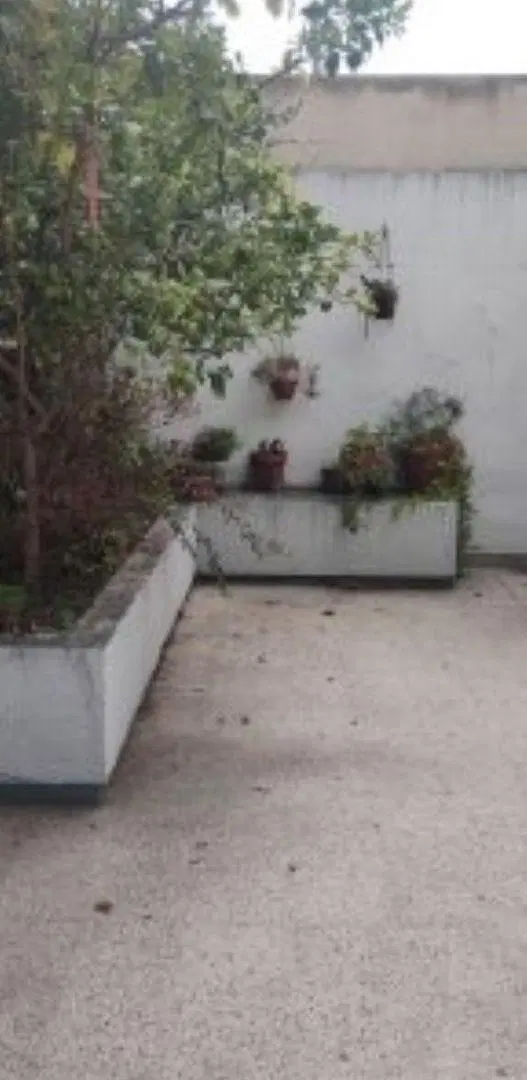 Casa EN alquiler LANUS! 3