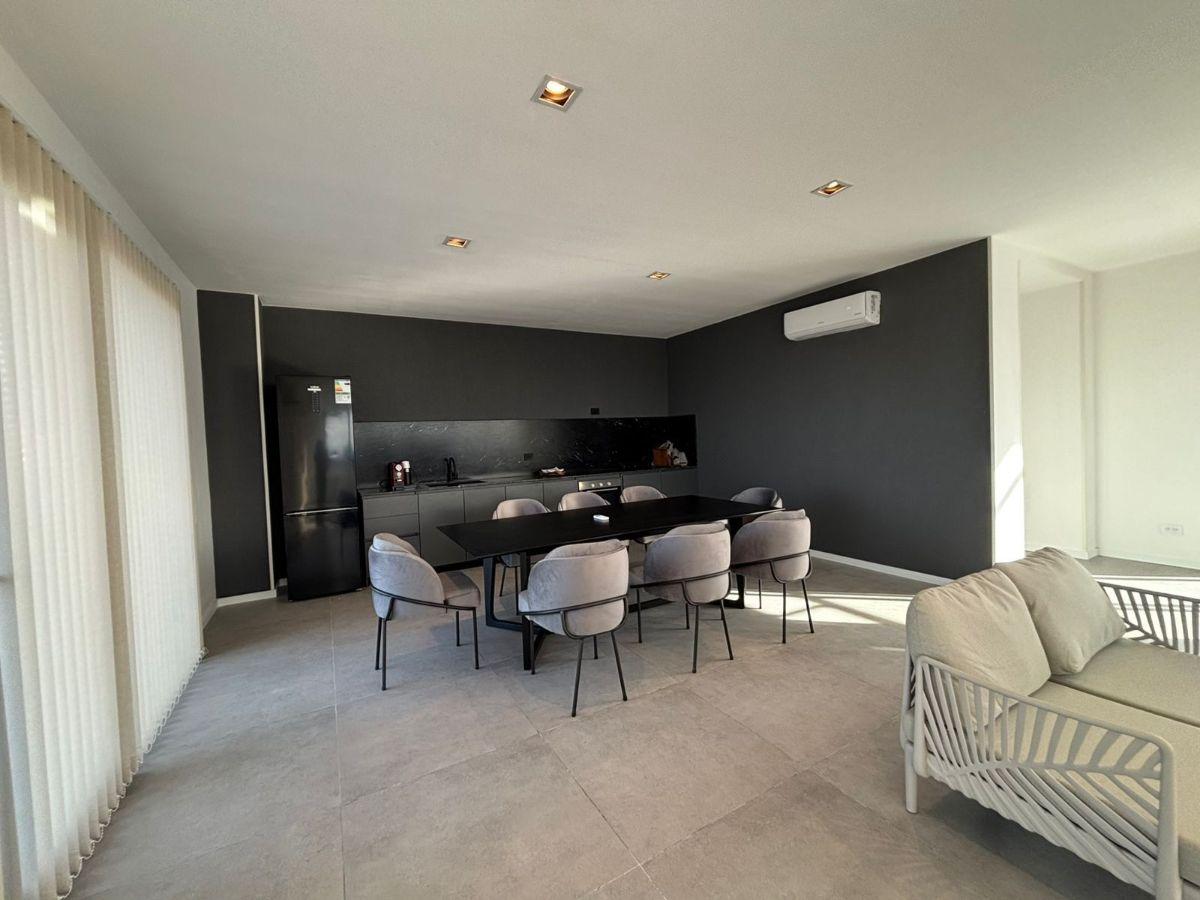 Foto de MONOAMBIENTE DE ALTA CATEGORÍA CON COCHERA Y AMENITIES en alquiler, imagen 4
