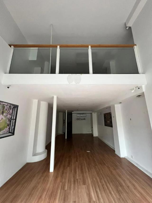 Local en venta y alquiler en RETIRO