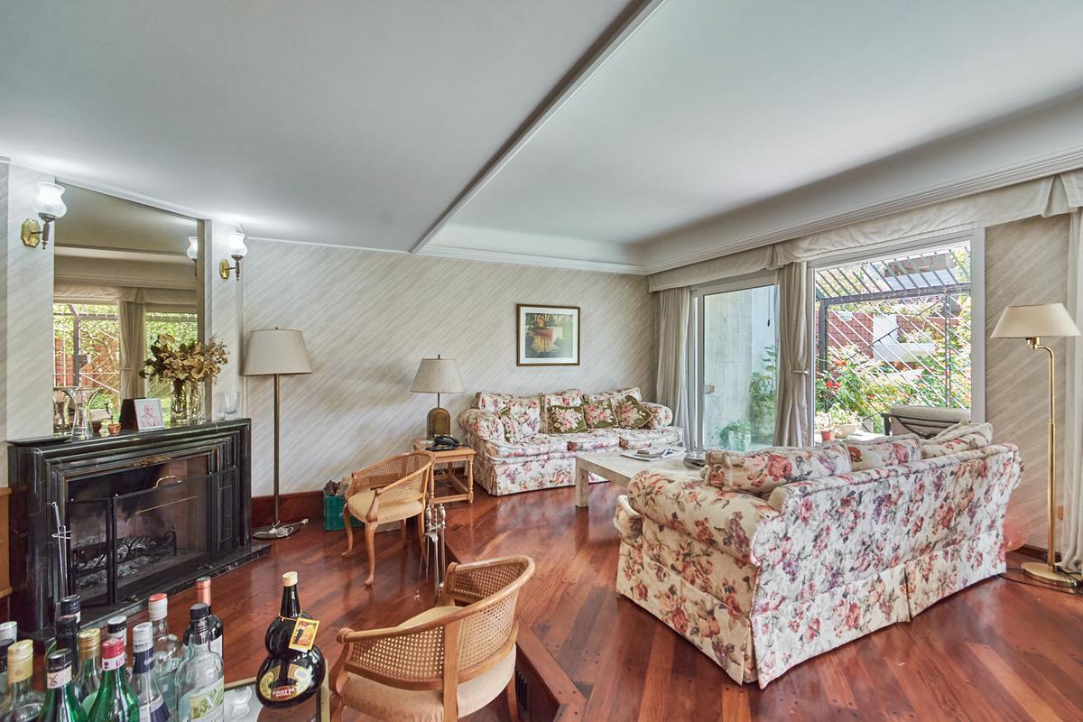 Casa en Venta en Barrio River 2