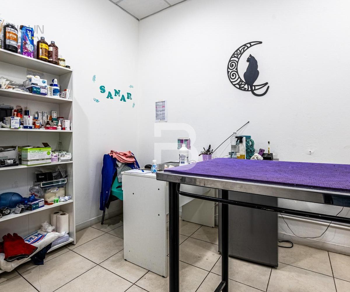 PROPIEDAD EN VENTA, ZONA MICROCENTRO