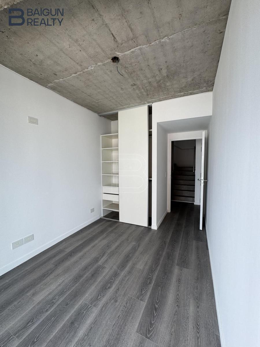 Triplex de 4 Ambientes con Terraza, a Estrenar, en Venta en Nuñez 2