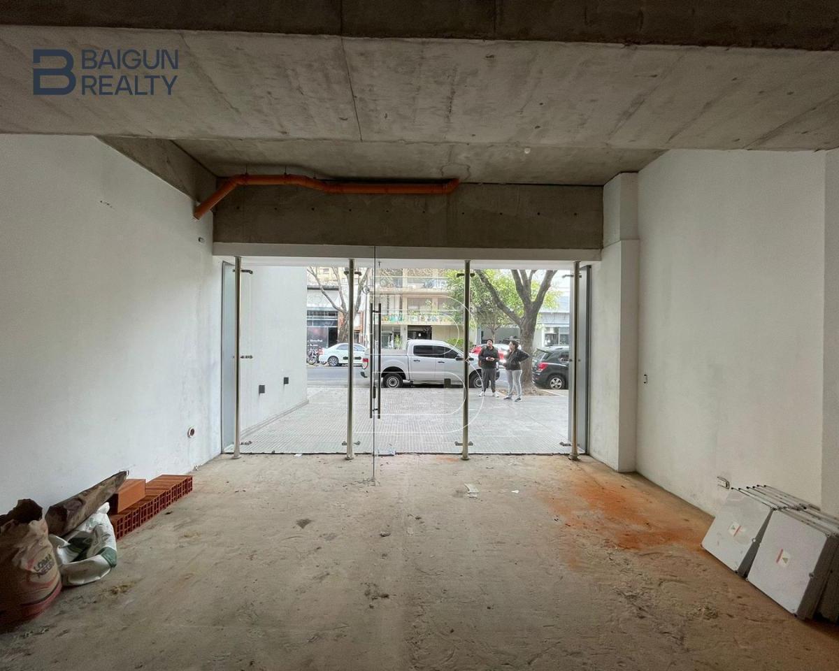 Local en Venta en Flores 2