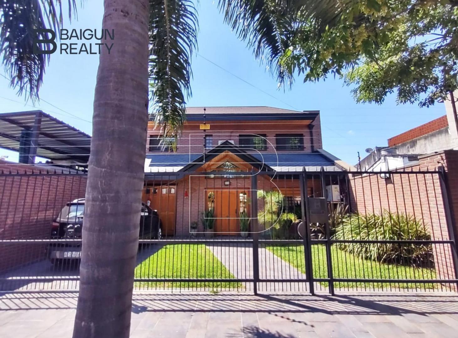 CASA EN VENTA, ZONA VILLA LUZURIAGA