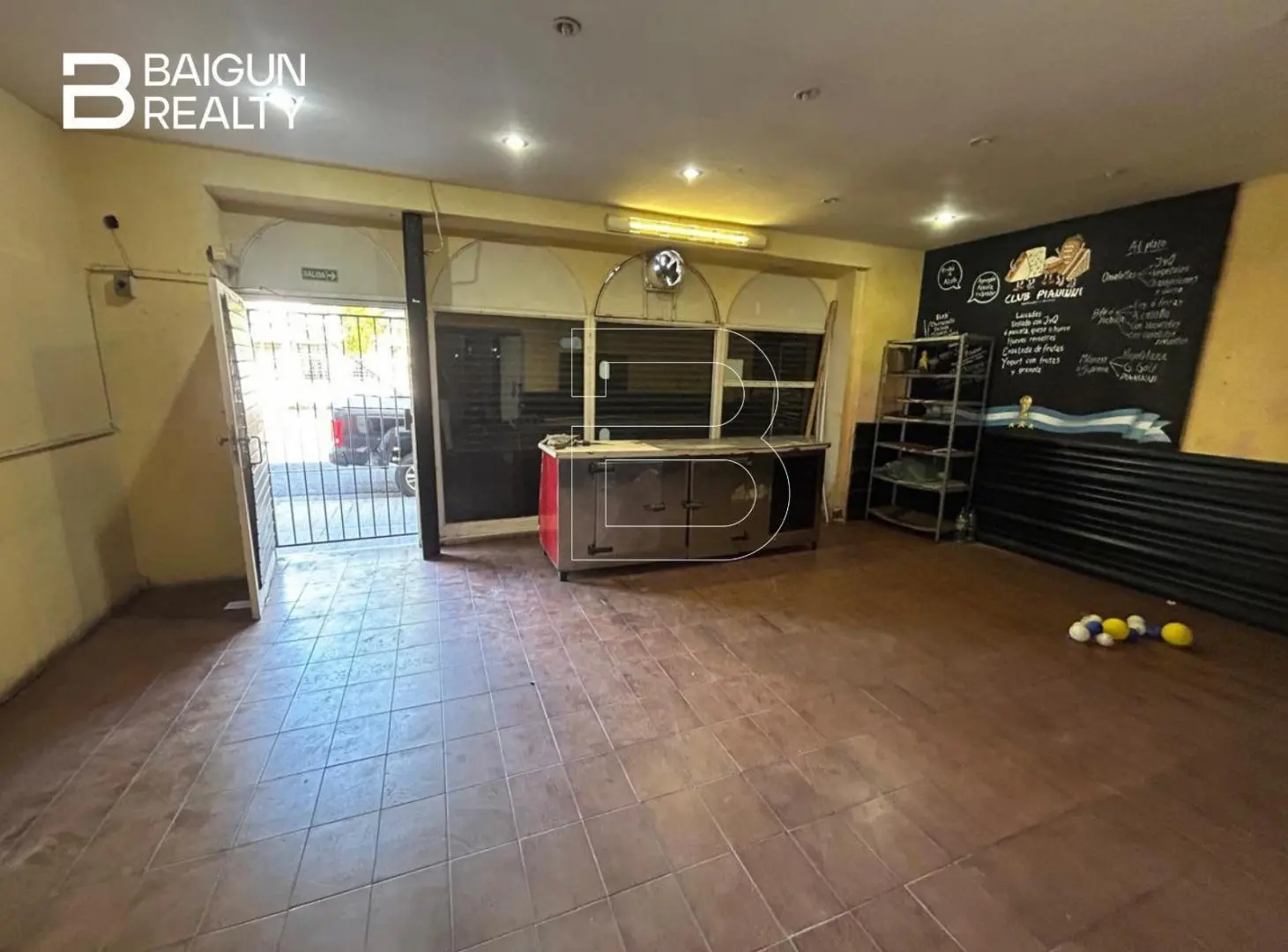 LOCAL EN VENTA Y/O ALQUILER, ZONA ONCE 2