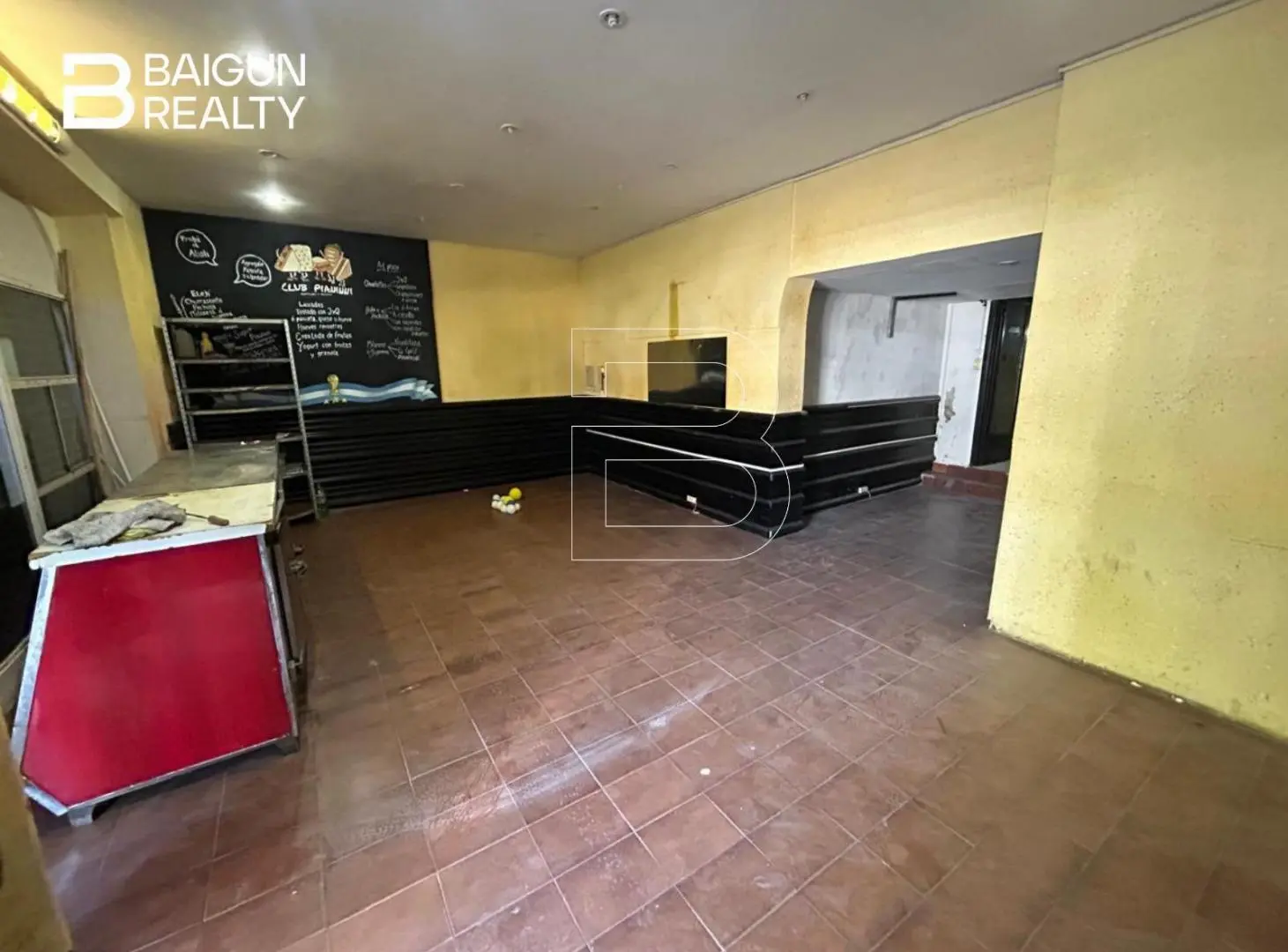 LOCAL EN VENTA Y/O ALQUILER, ZONA ONCE 4