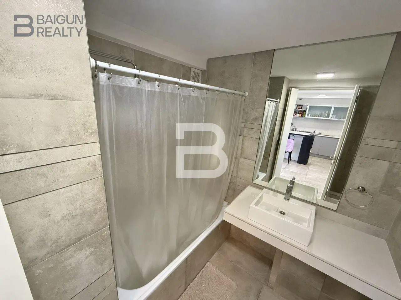 Monoambiente AMOBLADO en venta en Barrio Norte 3