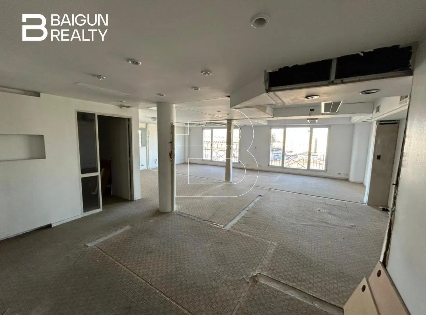OFICINA EN ALQUILER, ZONA CENTRO 5