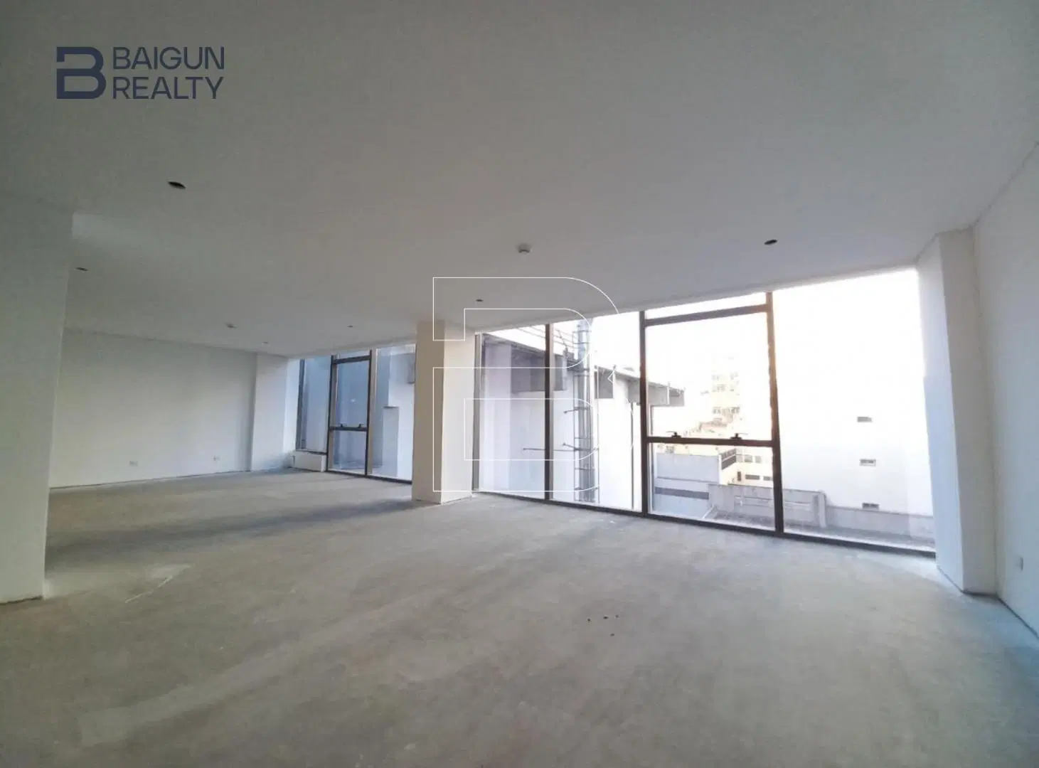 OFICINA EN ALQUILER, ZONA SAN NICOLAS 1