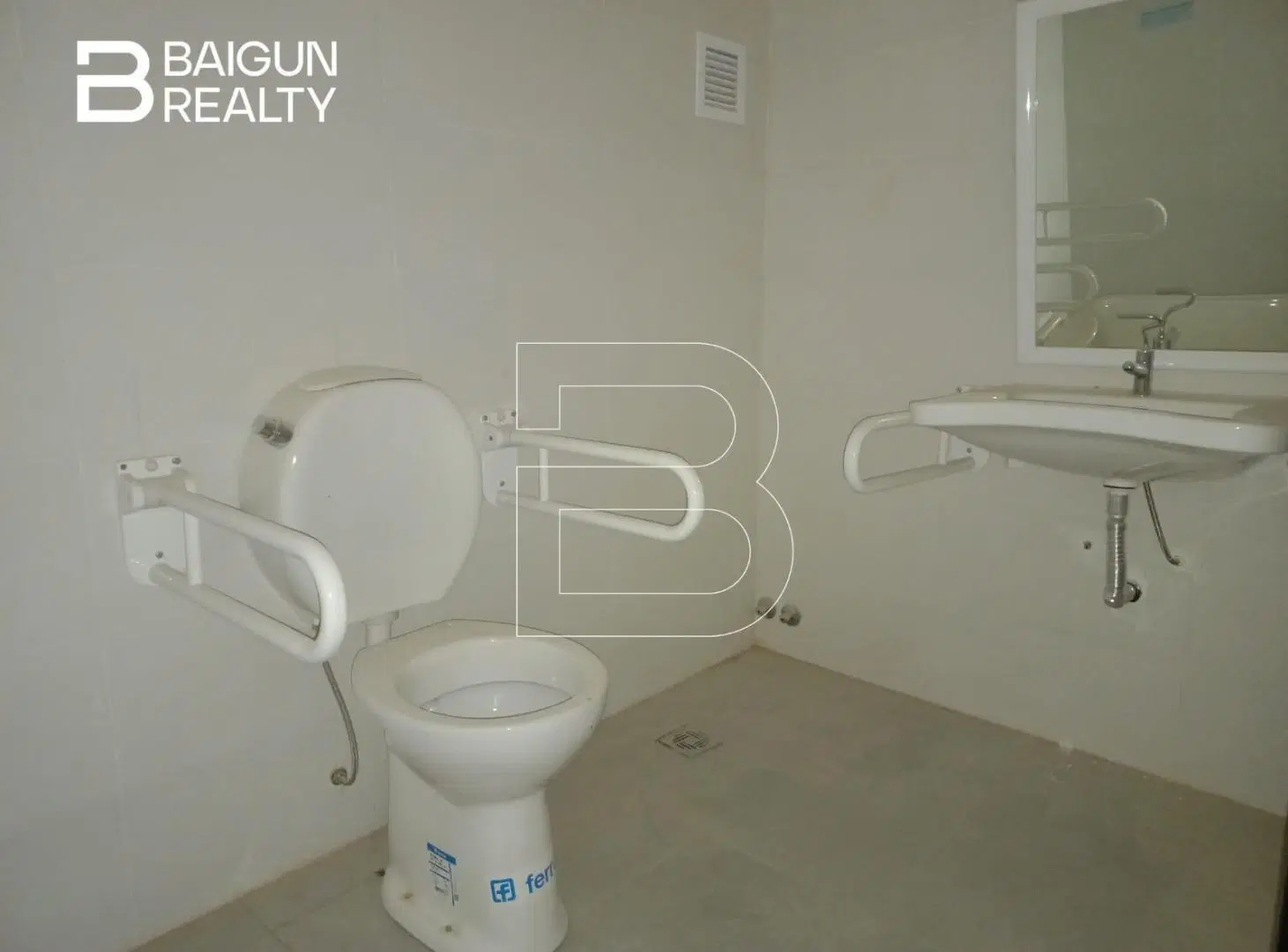 LOCAL EN ALQUILER Y/O VENTA, SOBRE AV. CABILDO 4