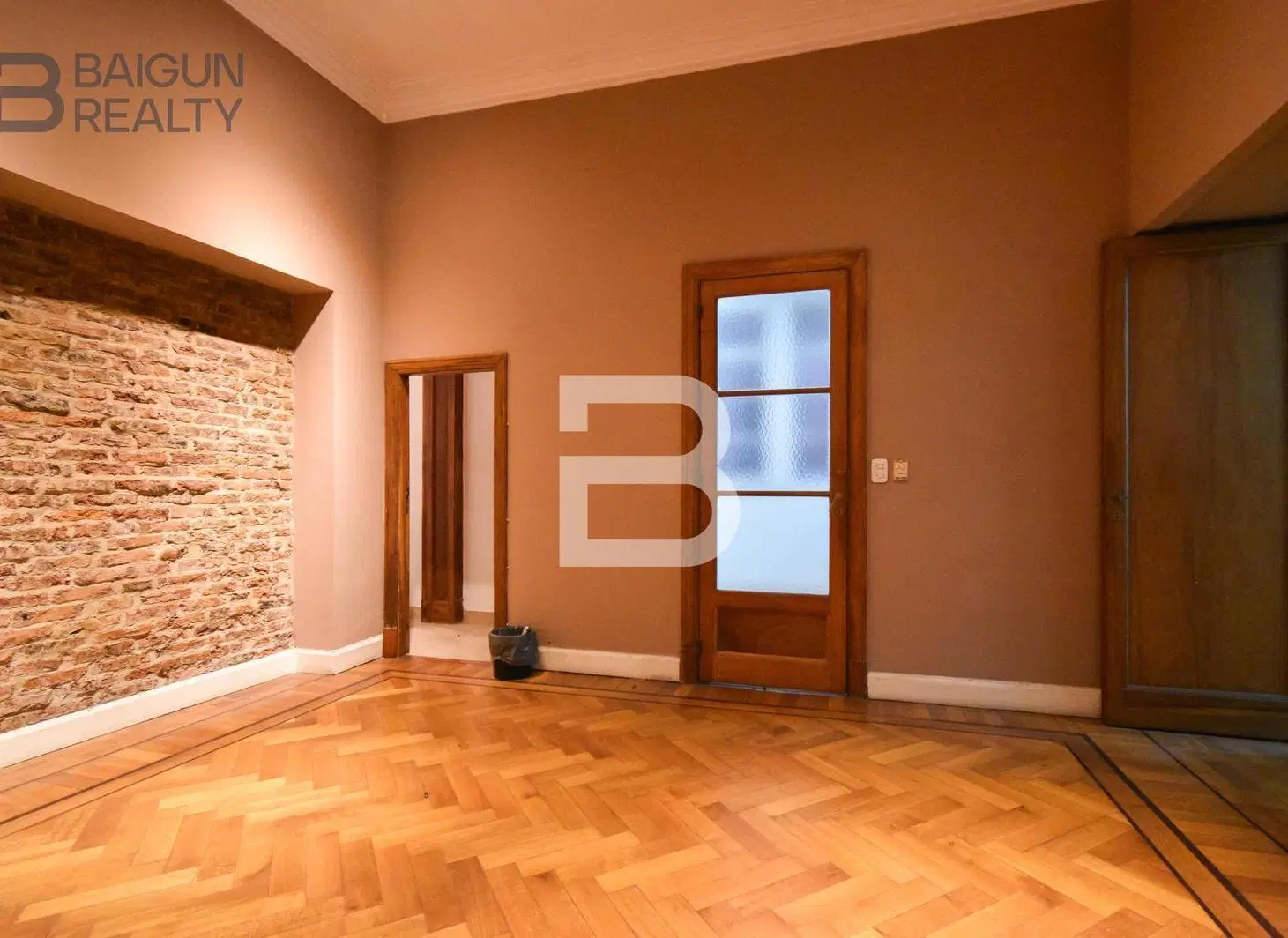 Venta Departamento 3 ambientes con patio en San Nicolás 5