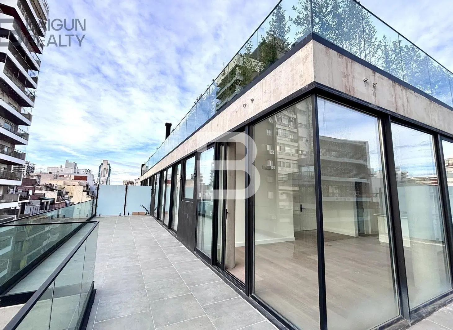 Venta Departamento 3 ambientes con balcon terraza en Belgrano 5