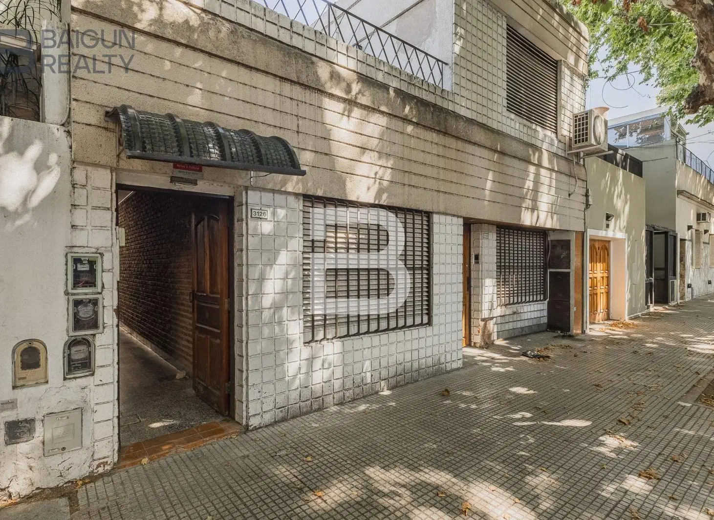 Venta PH 3 ambientes con patio en Villa del parque 4