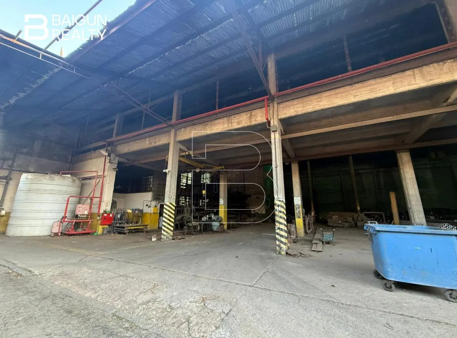 DEPOSITO EN ALQUILER Y/O VENTA, ZONA BARRACAS 4