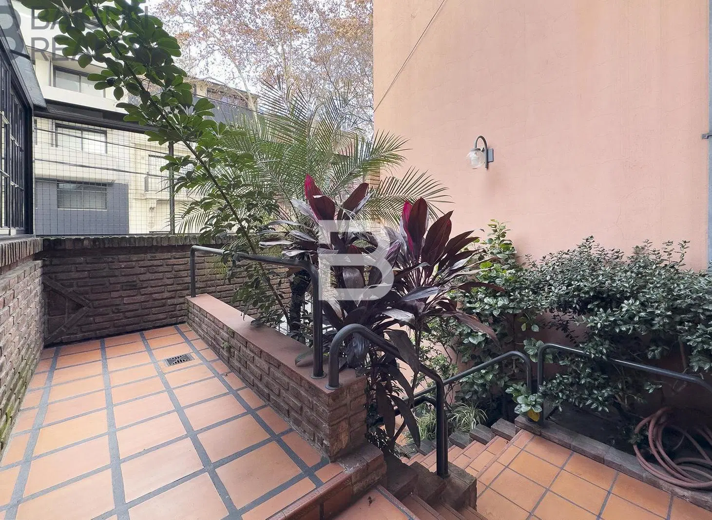 Casa de 6 ambientes con garage en venta en Palermo 3