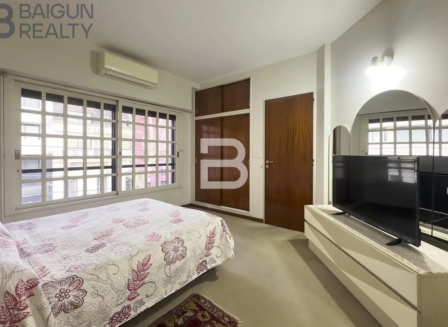 Casa de 6 ambientes con garage en venta en Palermo 5