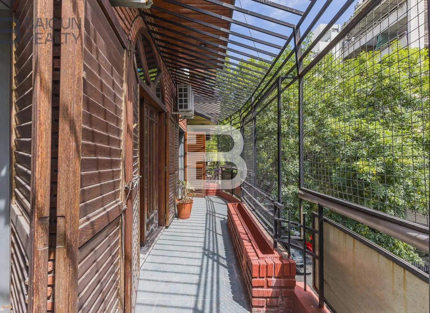 Venta Departamento Duplex 5 ambientes a refaccionar en Caballito 4