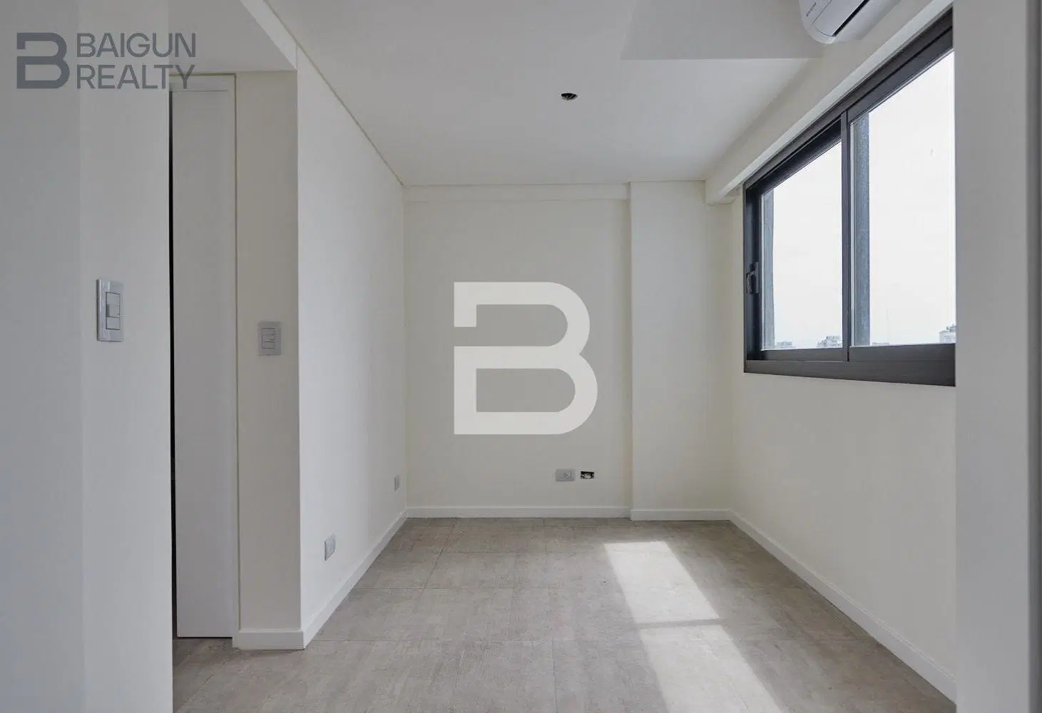 Departamento de 2 ambientes con escritorio en venta en Villa Urquiza 2