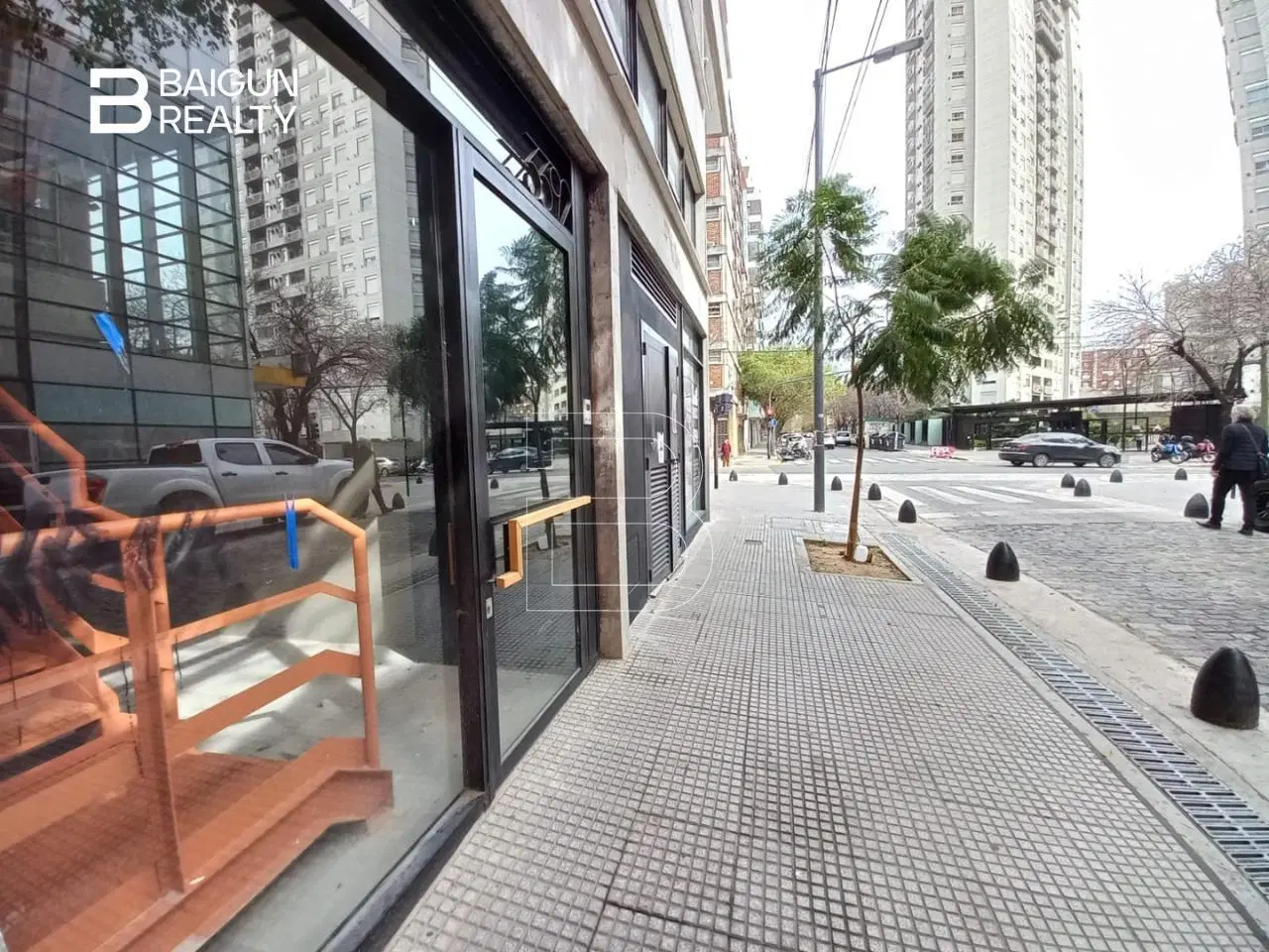 OFICINAS EN VENTA, ZONA ABASTO 3