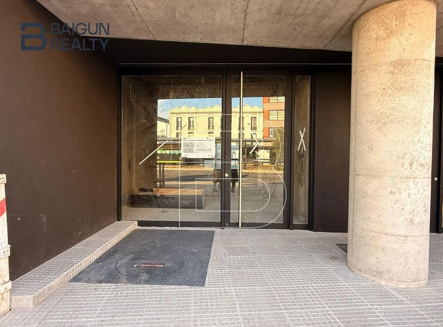 LOCAL EN ALQUILER Y/O VENTA, ZONA SAN TELMO 3