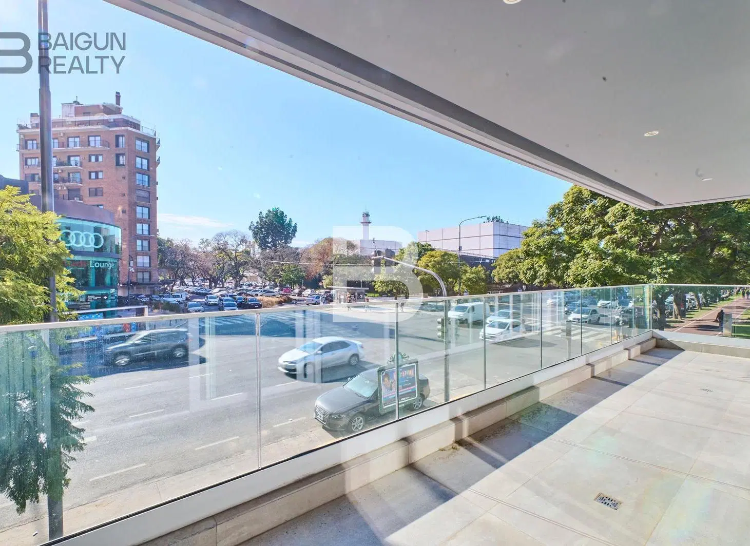 Venta Piso de 4 ambientes con dependencia y cochera en Palermo Chico 8