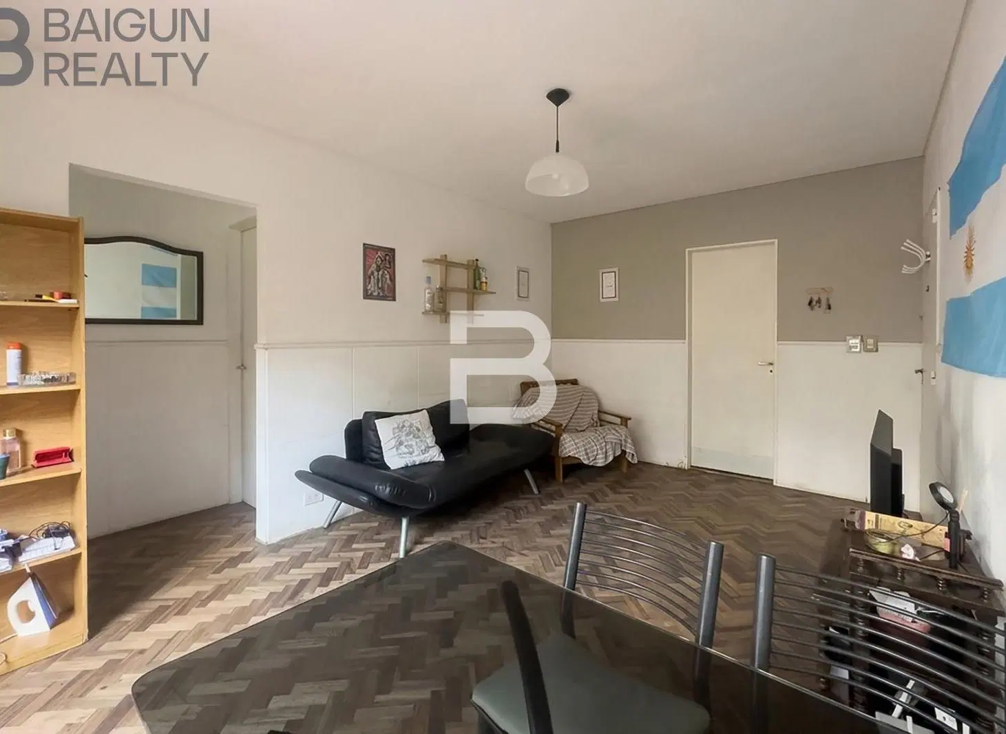 Departamento de 3 ambientes con patio en venta en Colegiales 3