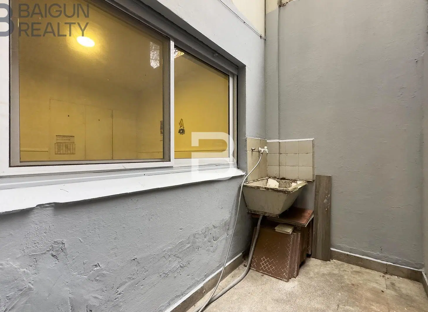 Departamento de 3 ambientes con patio en venta en Colegiales 2