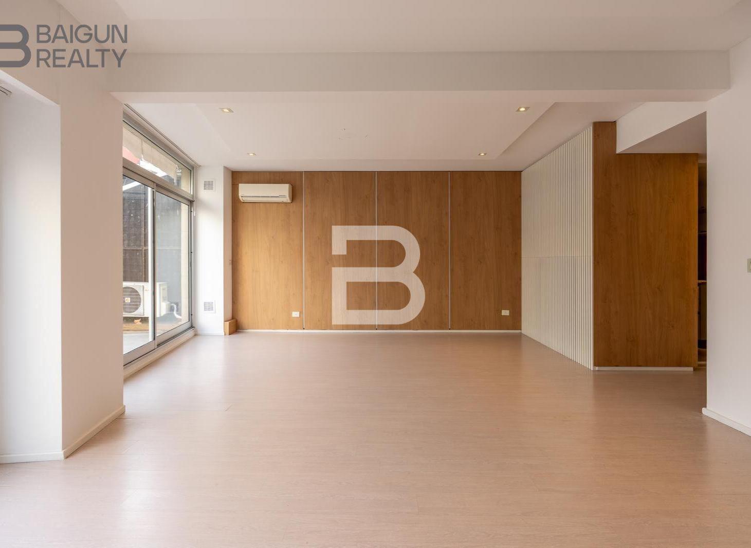 Foto de Venta Departamento de 2 ambientes con terraza y cochera en Recoleta, imagen 1